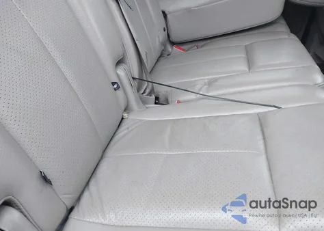 2010 Ford Expedition Limited из США, поврежденный, VIN 1FMJU2A50AEA00594